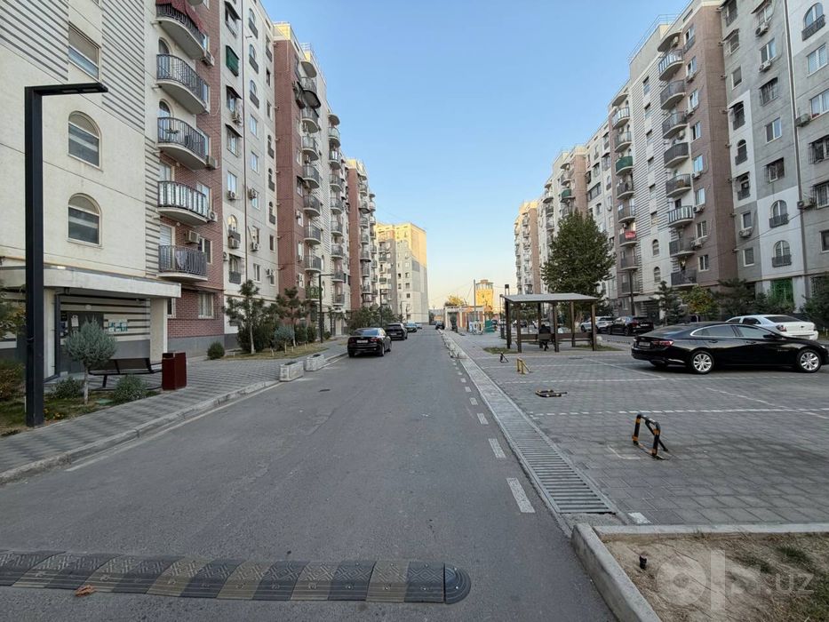 Продам квартиру в Новостройке Assalom Sohil Golden House 2/2/9, 40м2