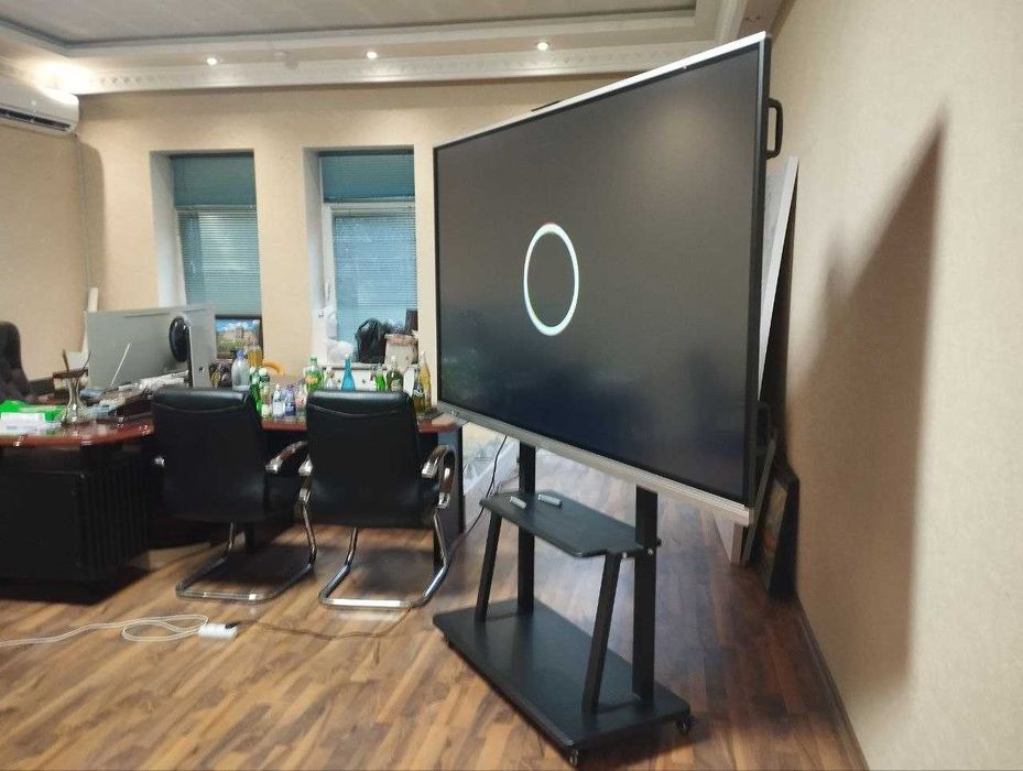 Интерактивная панель STUDIYMAX 65/75 4K СЕНСОР ДОСКА все есть
