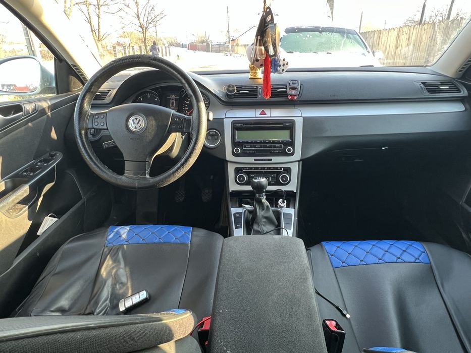 Pasat b6 anul 2009 luna 10