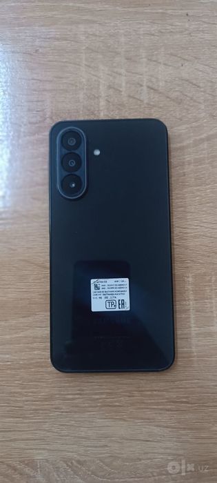 Обменяю Samsung Galaxy A27 5G 6/128 ГБ на iPhone 12 Pro.

Телефон в хо