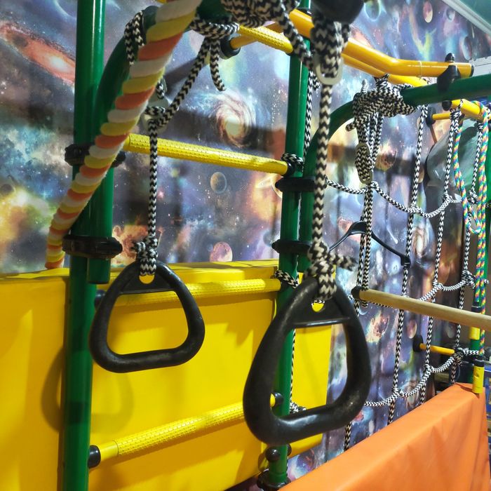 Шведская стенка .