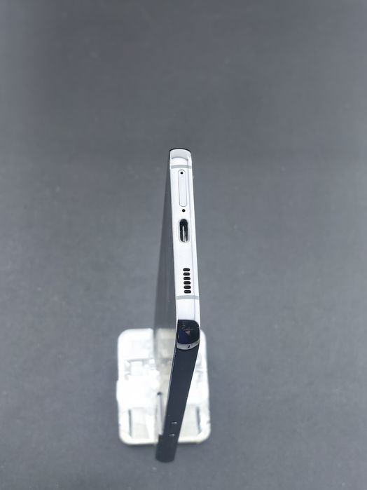 Samsung Galaxy S22 Plus  256 GB ID-vzs576