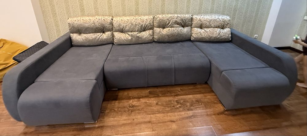 Диван для гостиной