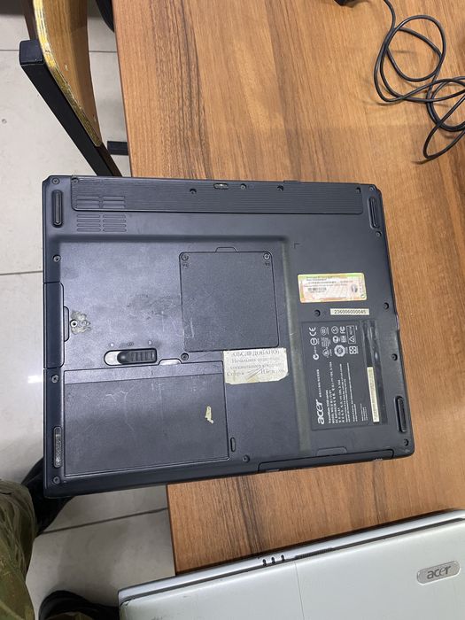 Ноутбук acer продается