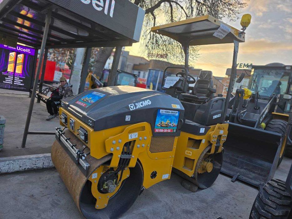 На складе! Дорожный каток XCMG XMR403 4 тонн в Ташкенте,