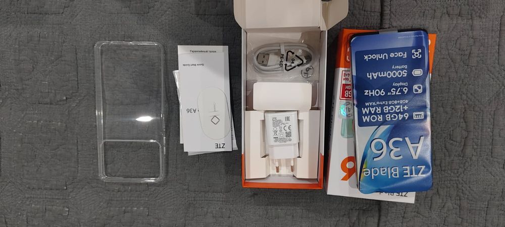 Продам телефон ZTE