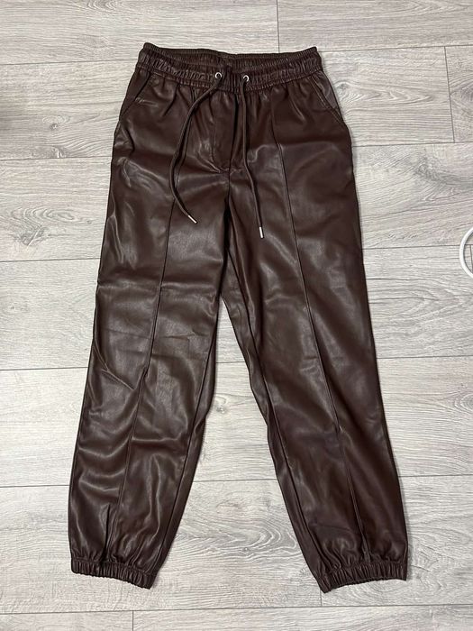 Дамски кожен панталон