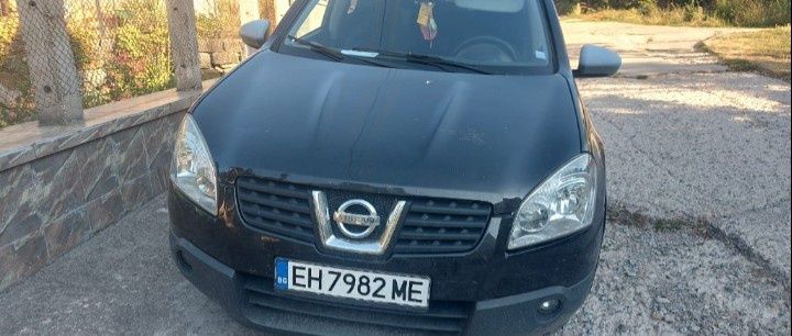 Продава се семеен автомобил