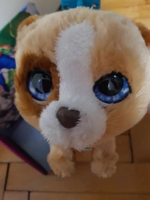 Интерактивно куче fur real