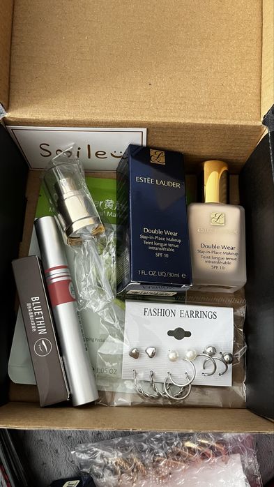 Подарок на 8 марта бокс