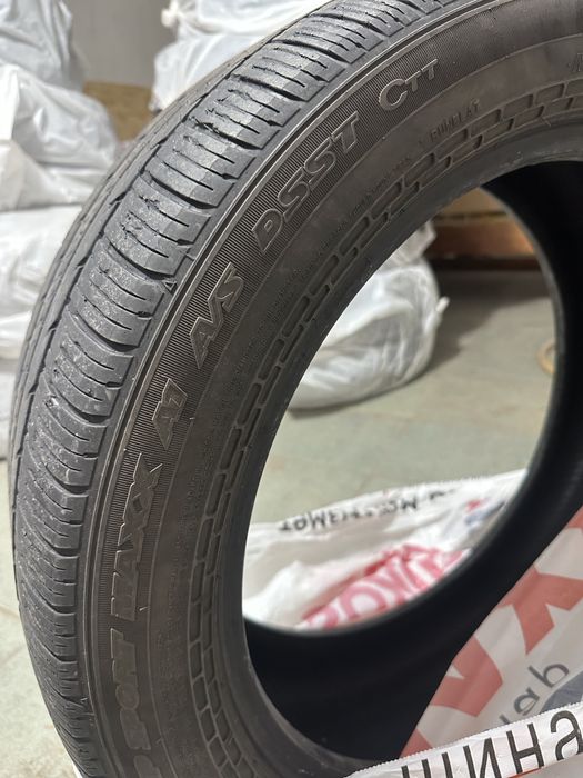 Продам летняю резину Dunlop 245/50/19