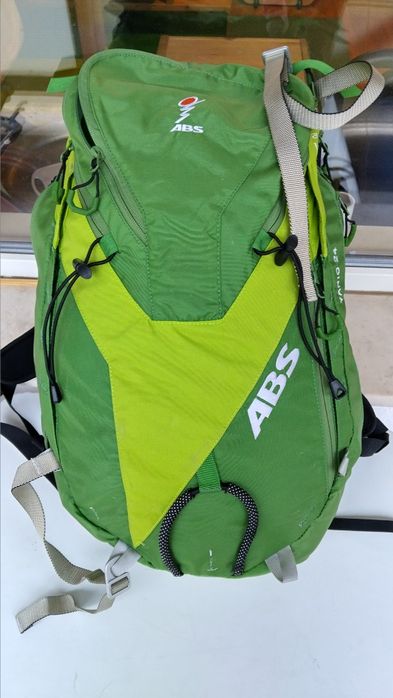 Ланвинна раница ABS Vario 28 с карбонова бутилка
