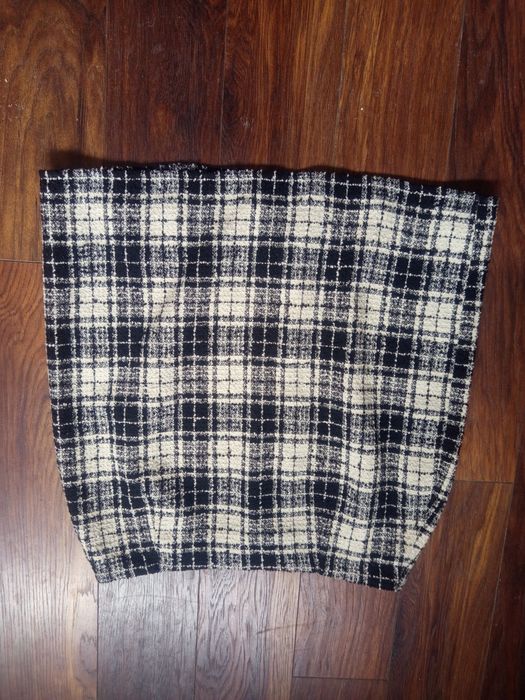 Дамски поли M размер