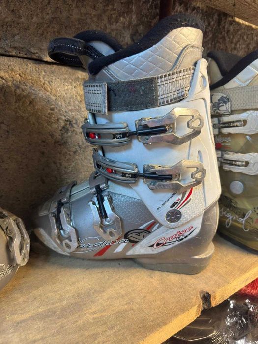 Clapari ski schi Nordica Cruise NFS marime EUR:36.5 mondo:23.5 flex:65