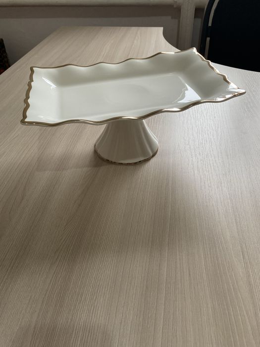 Тарелки на ножках 2 шт