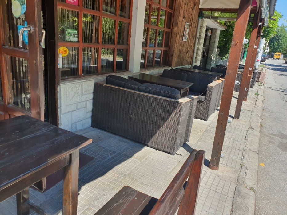 Под наем, кафе-аператив, заведение с кухня 150кв.м. в гр.Асеновград