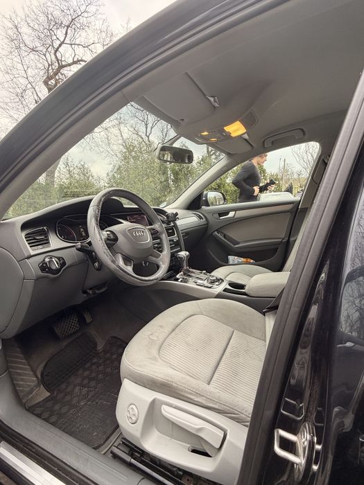 Audi a 4 b8 mici probleme