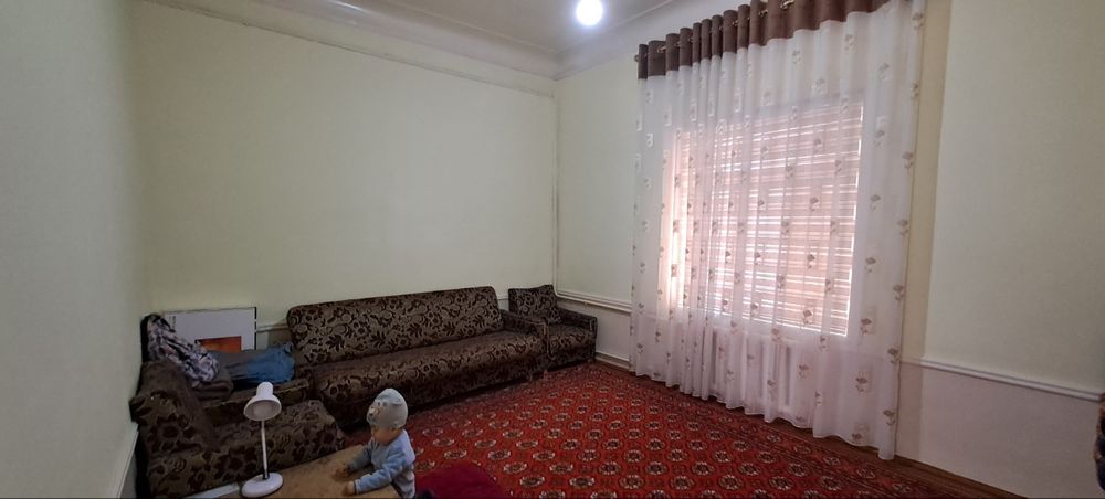 ХОВЛИ уй-жой сотилади!!!