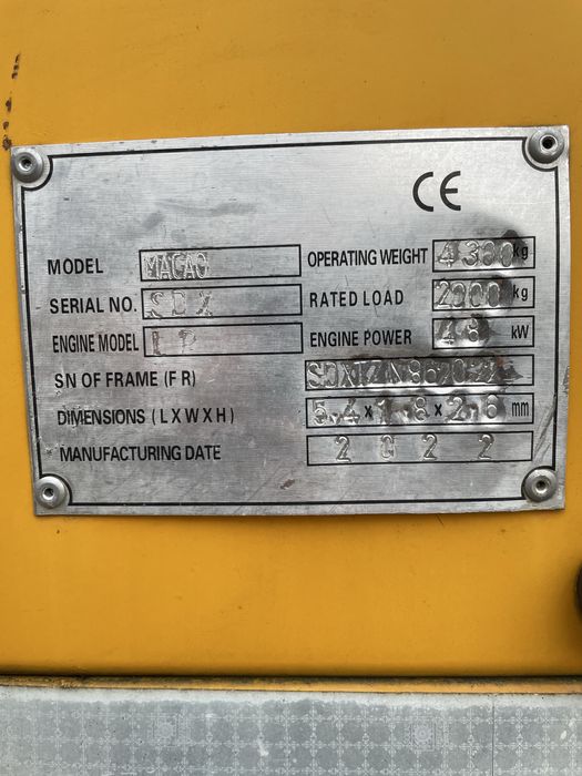 Vand vola ca noua Macao , echipata cu cupa si furci