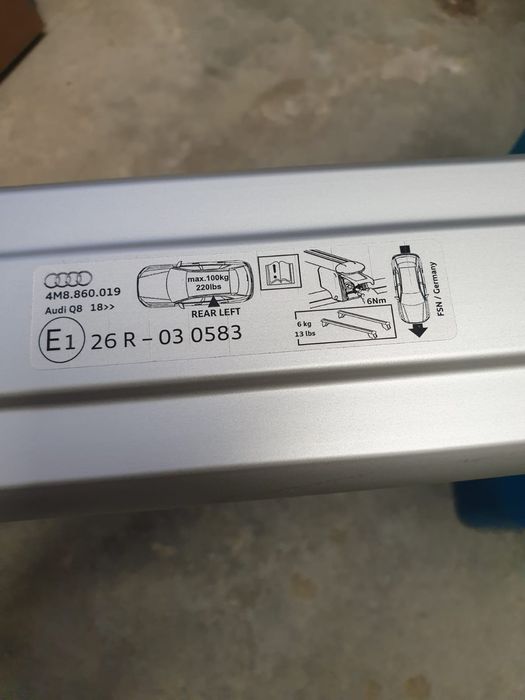 Set 2 bare din aluminiu transversale. Audi Q8.