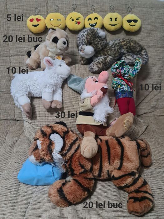 Jucării(păpuși) de pluș