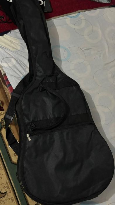 гитара levinson почти новая