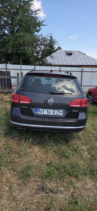 VOLKSWAGEN Passat 2011 — imagine 3