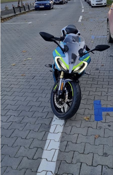 Vand CF Moto 300 SR