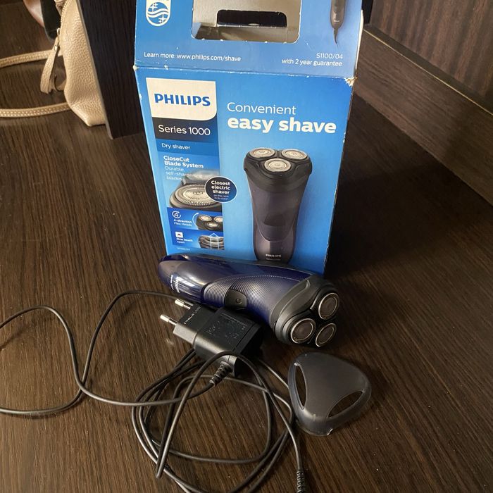 Продам электробритву