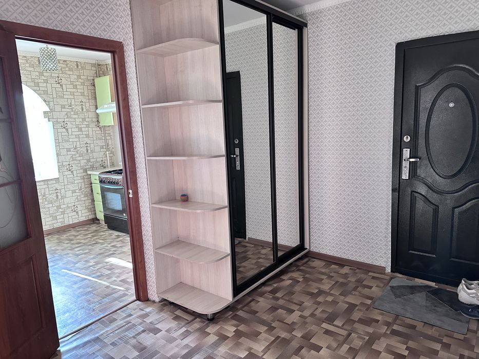 Сдам квартиру на часы на 8мкр.
