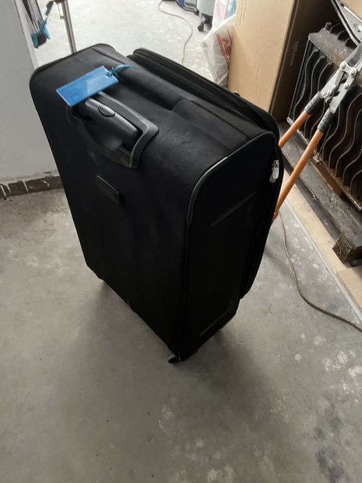 Куфари 32 инча Protege и Dockers