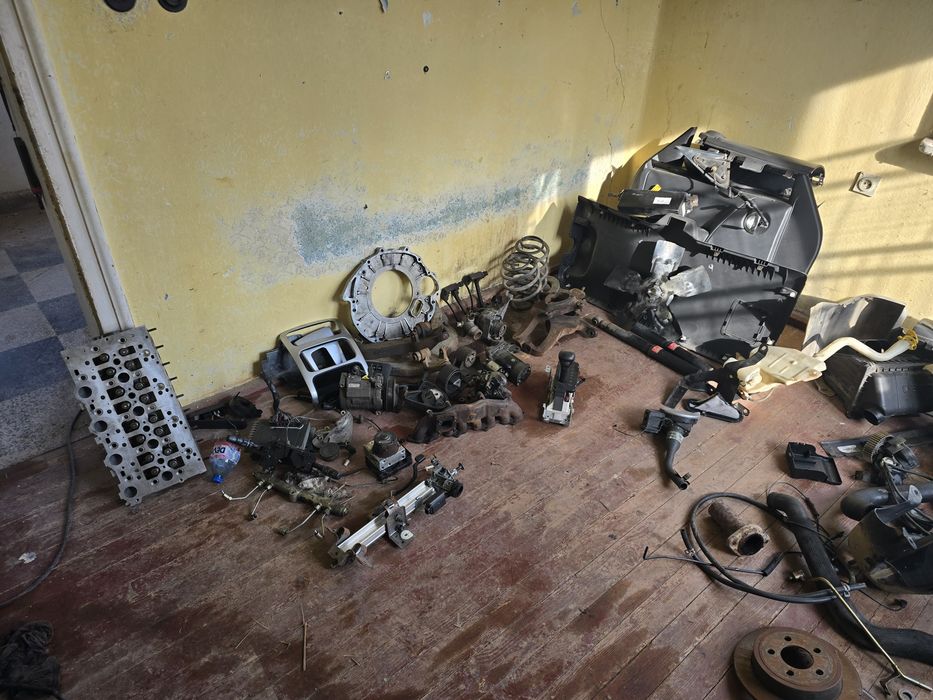 Jeep Cherokee kj 2.8crd  на части