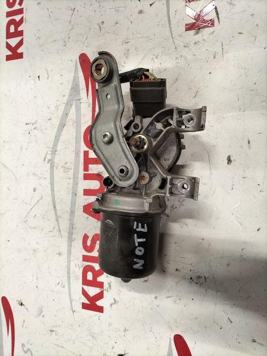 Моторче предни чистачки Nissan Note / Нисан Ноте 2009г.