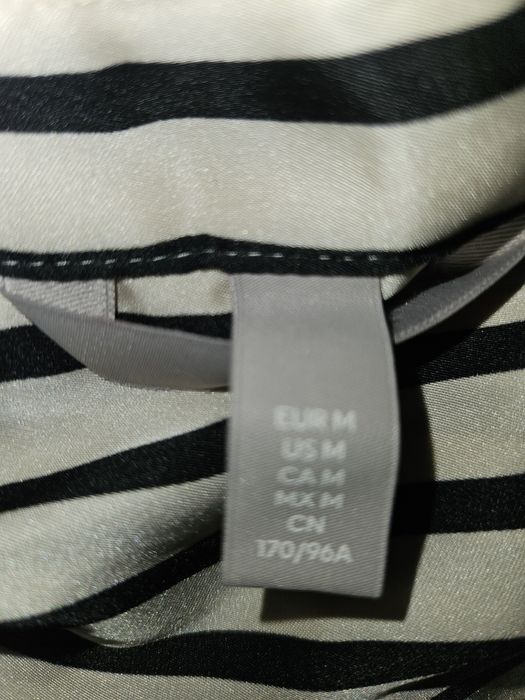 Vand camasa lucioasa cu dungi M H&M