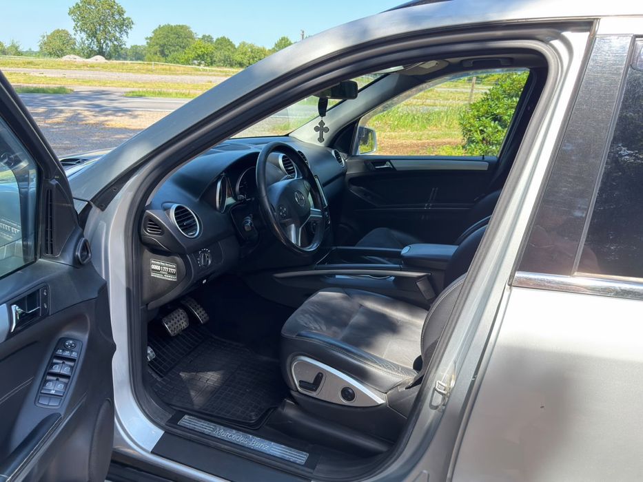Pretul numai pentru 23/07. Mercedes ML 320. W164