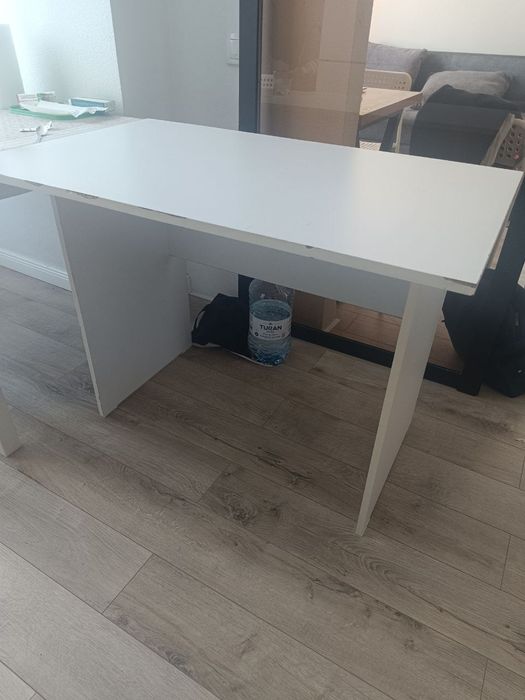 Стол компьютерный