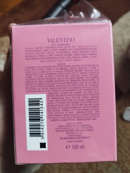 Parfumuri Valentino și Rabanne (bărbați/femei)