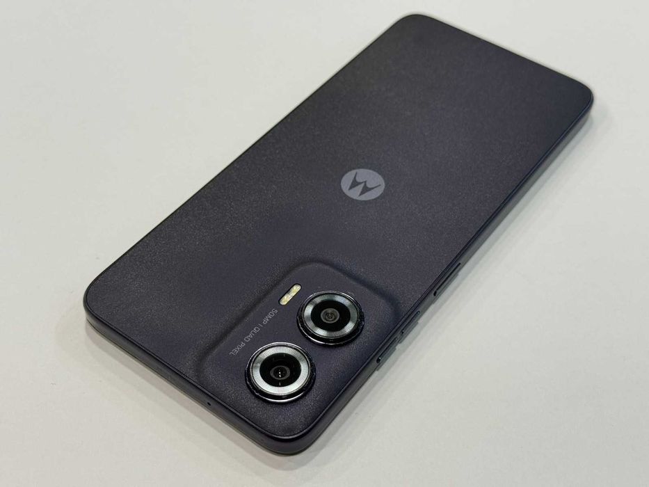 Motorola G35 – 4GB RAM / 256GB