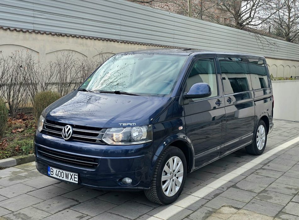 VW Multivan  2011   2.0  TDi