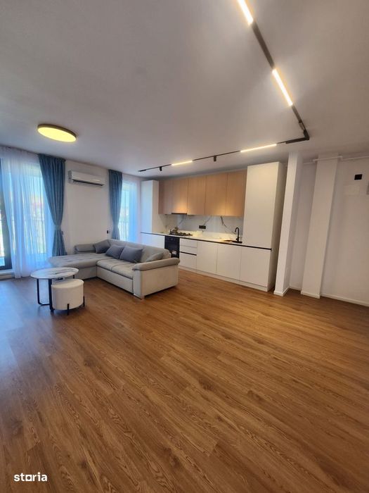 Apartament cu 2 camere, 55 mp, parcare, zona Eroilor — fotografia 1