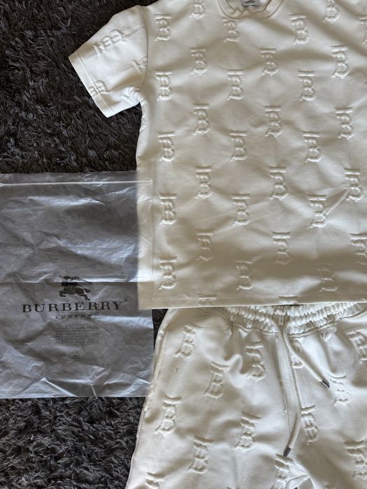 Burberry Summer Set
