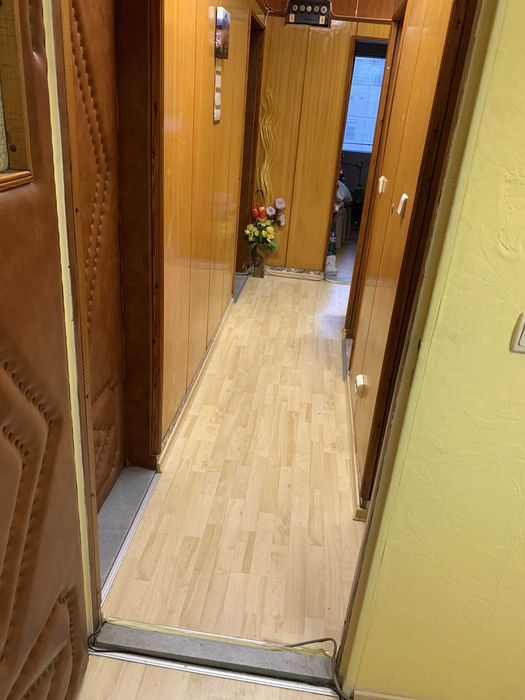 Продава се Тристаен апартамент в Плевен, Сторгозия - 74 кв.м за 1257 €/кв.м - Снимка #12