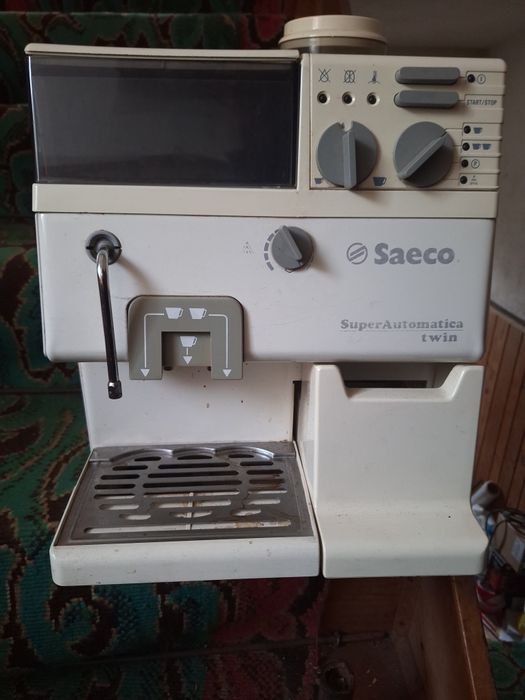 Продавам кафеавтомат Saeco