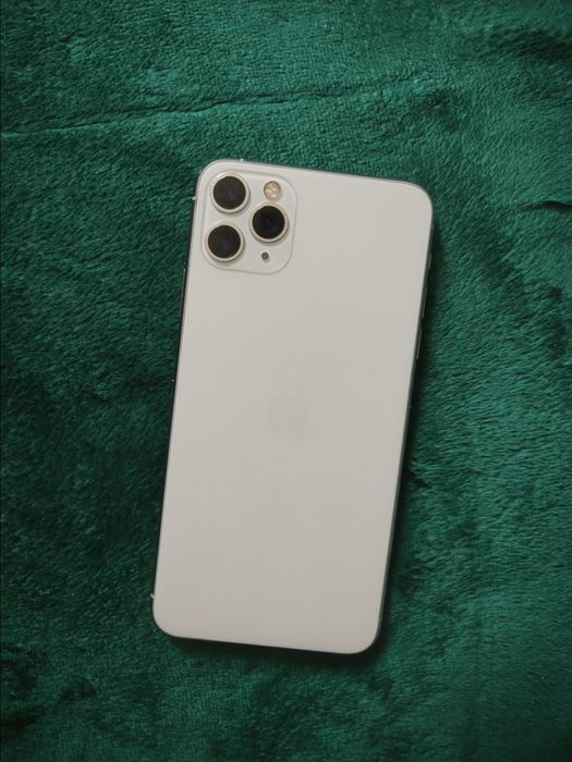 Айфон 11про макс/256G телефон