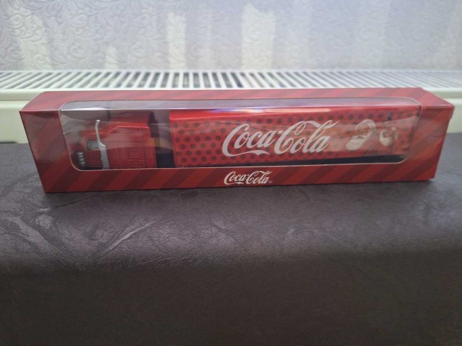 Влакче от колекцията