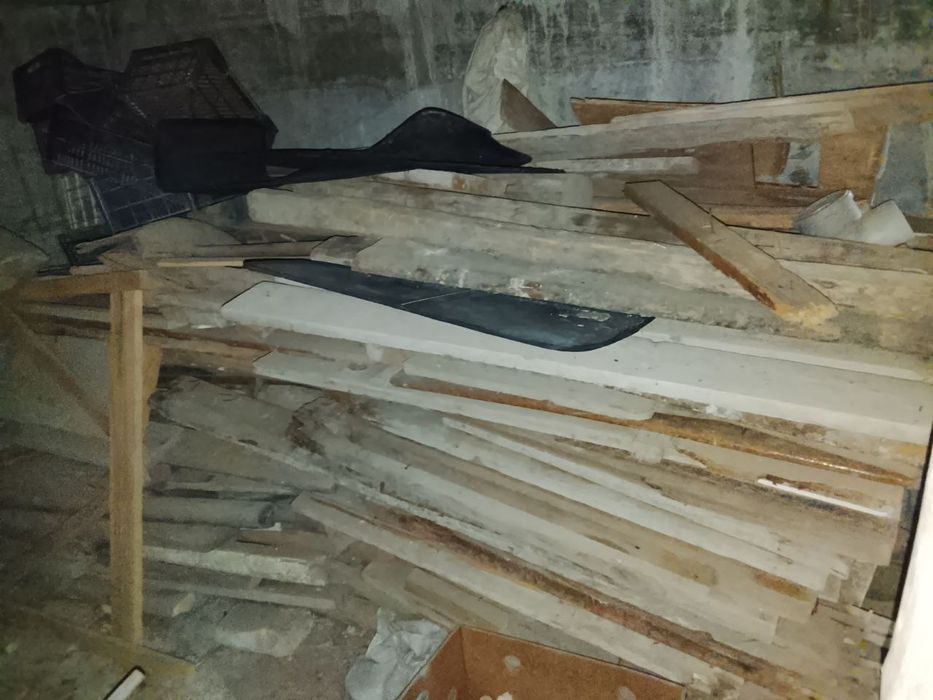 Тахта ва утинлар сотилади