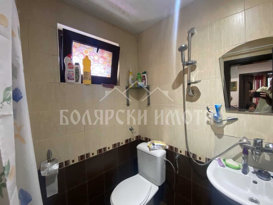 Дава се под наем Двустаен апартамент в Велико Търново, Асенов - 65 кв.м за 306 € - Снимка #7