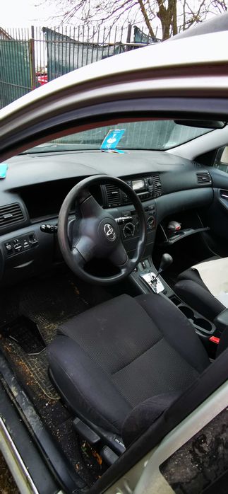 Dezmembrari Toyota Corolla Break E12 2005 1.4 D4D cutie automata