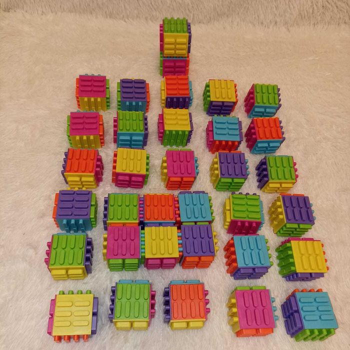 Кубики конструктор. *и557