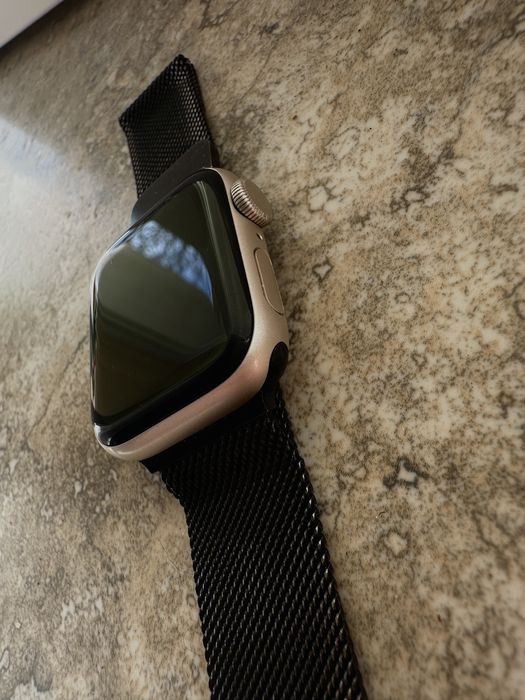 Apple watch se 40mm 2nd generation - КАТО НОВ